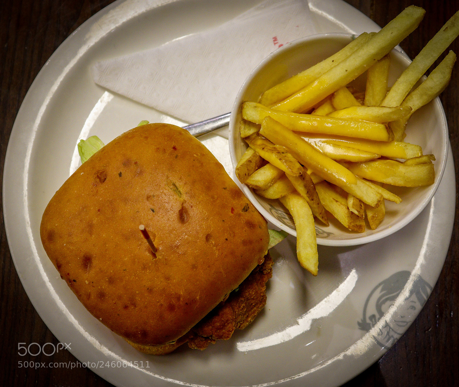 Canon EOS 77D (EOS 9000D / EOS 770D) sample photo. Wendy's photography