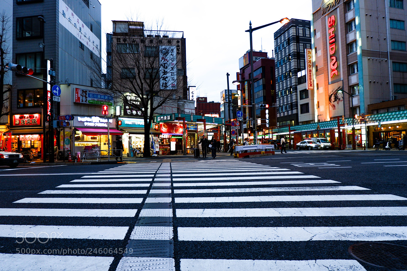 Fujifilm X-A3 sample photo. Streets of tokyo photography