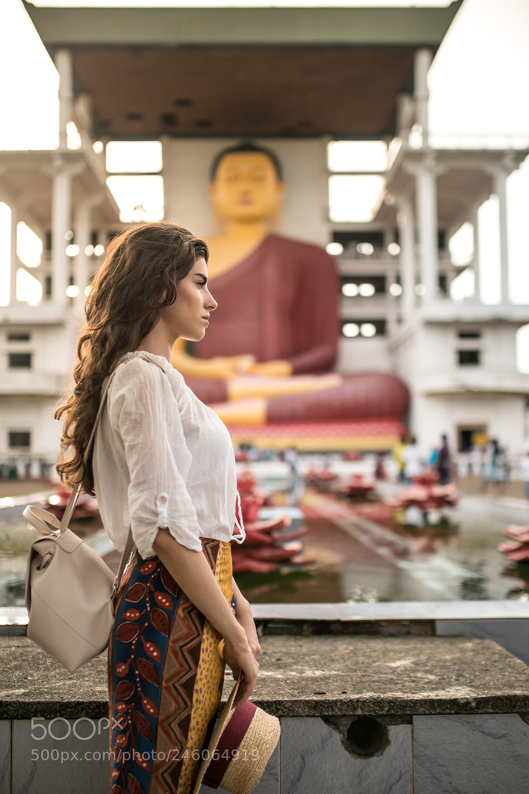 Sony a7R II sample photo. Girl in buddhist temple photography