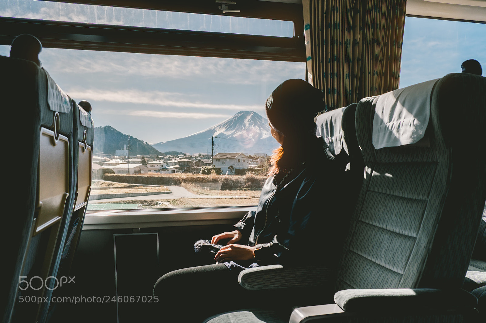 Fujifilm X-T2 sample photo. Enjoying travel. young pretty photography