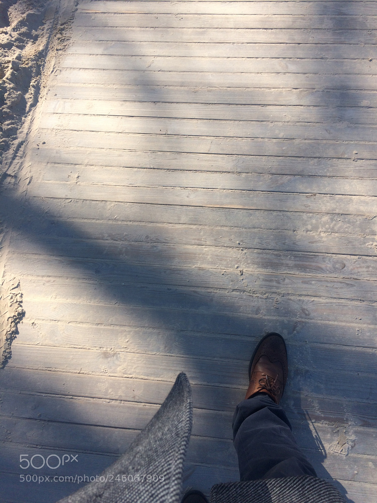 Apple iPhone 5s sample photo. Walking photography