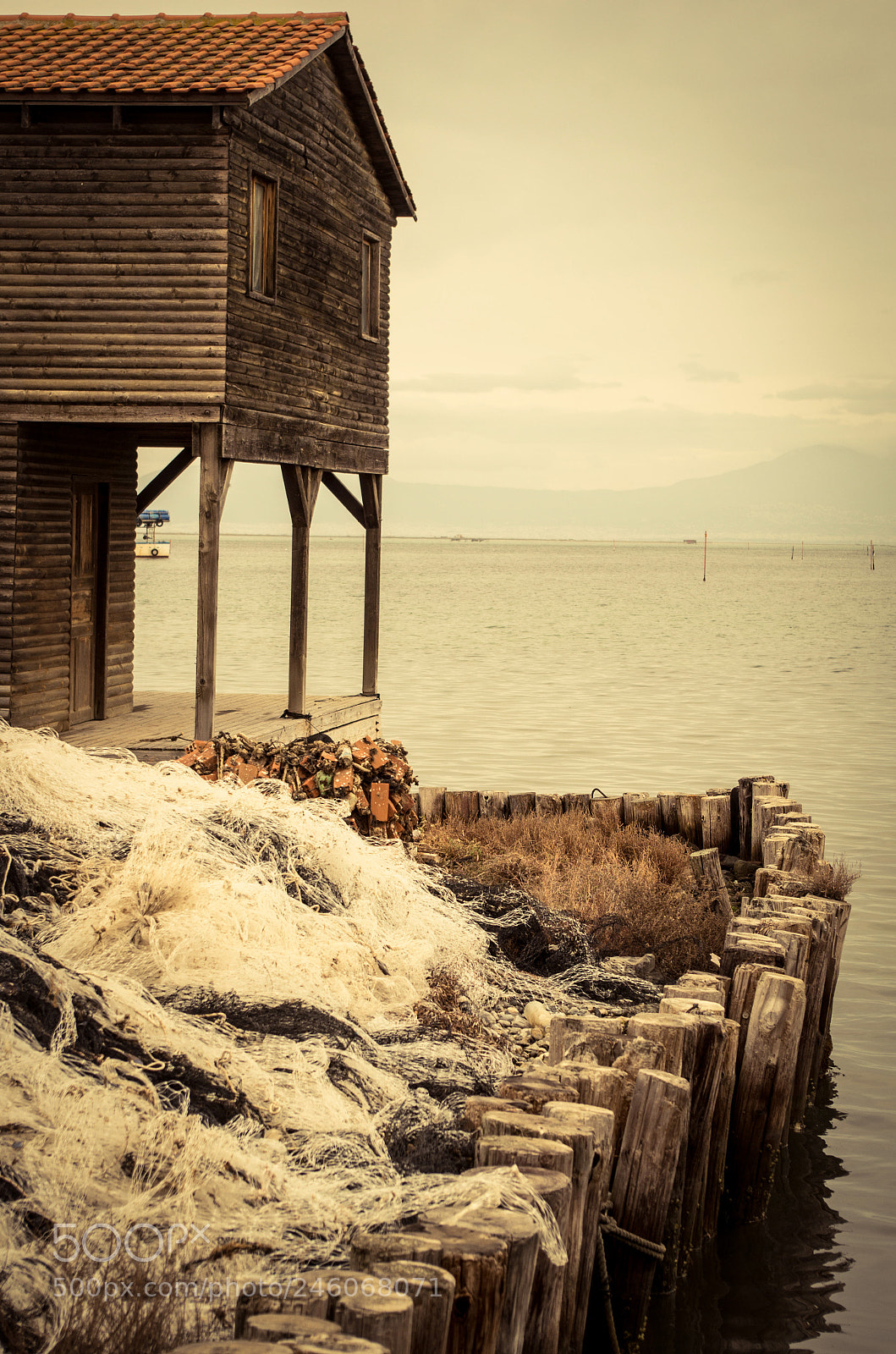 Pentax K-30 sample photo. Cabin photography