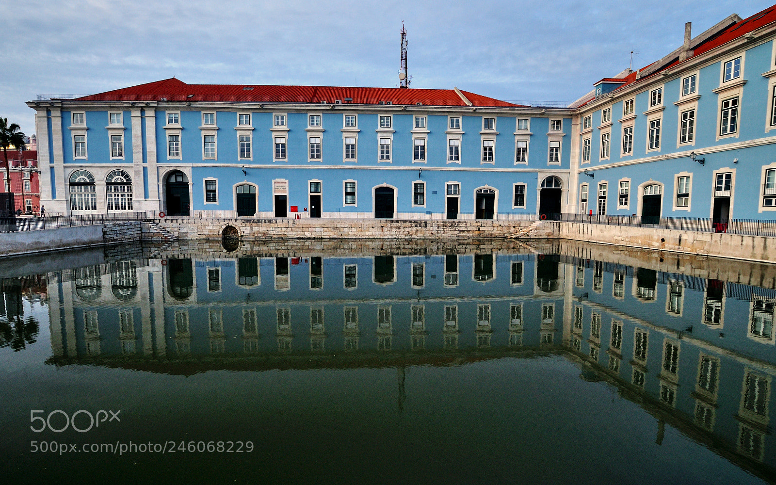 Nikon D5000 sample photo. Reflections photography