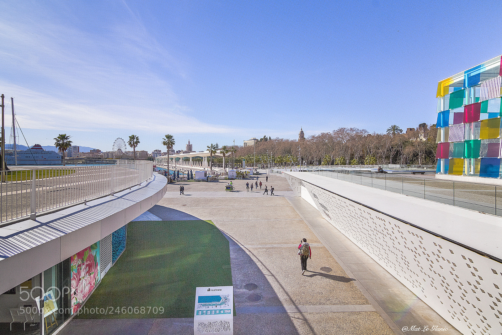 Canon EOS 600D (Rebel EOS T3i / EOS Kiss X5) sample photo. Muelle uno y museo photography