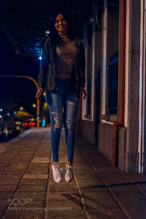 Nikon D7100 sample photo. Allison - levitation photography
