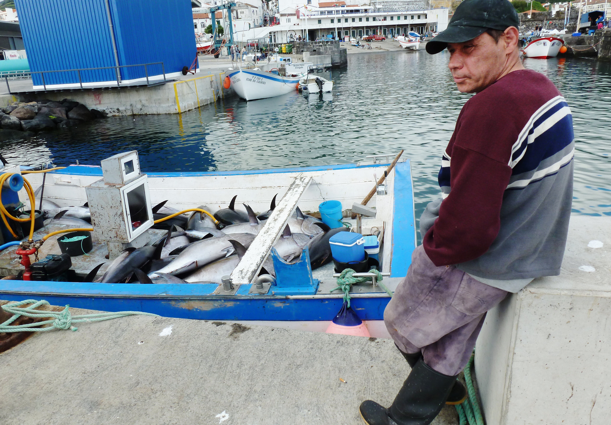 Panasonic Lumix DMC-ZS8 (Lumix DMC-TZ18) sample photo. The tuna fisherman photography