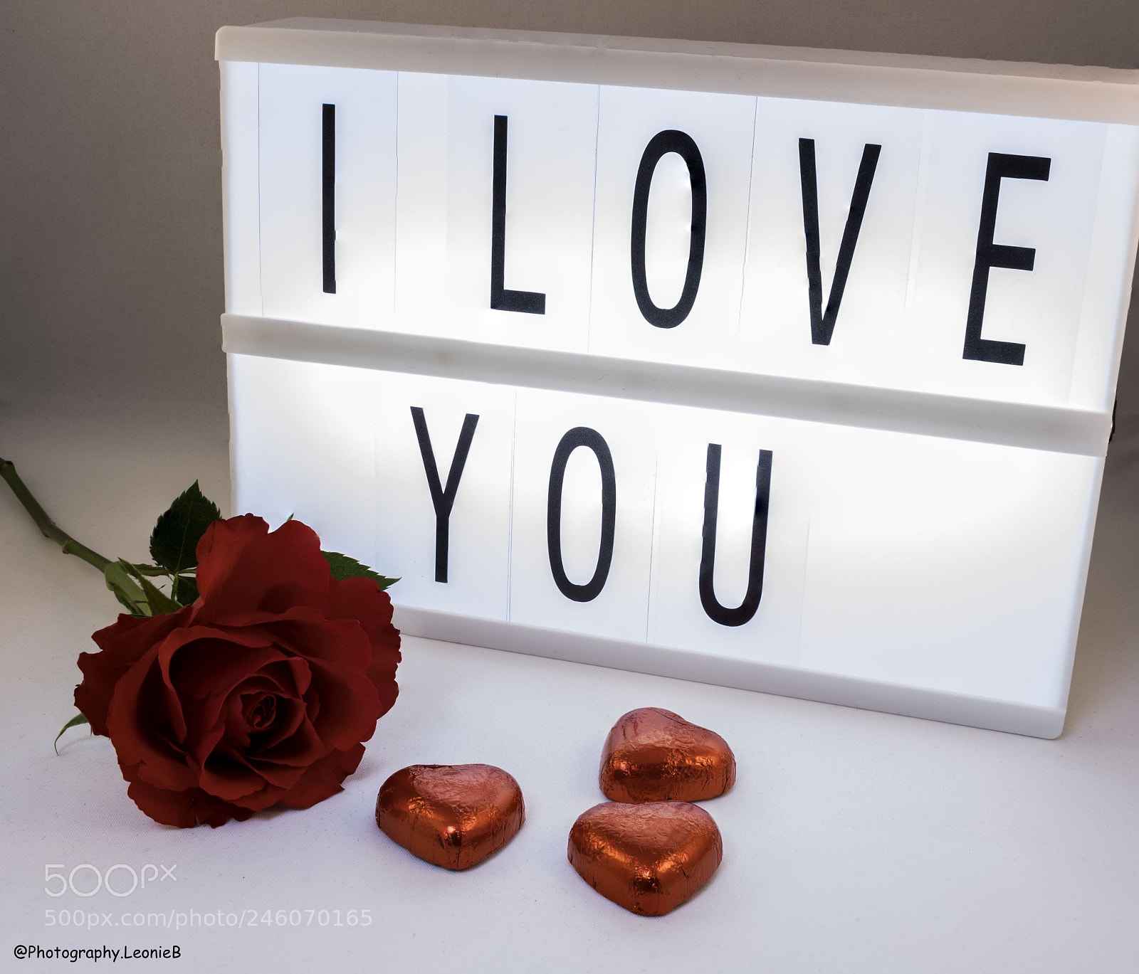 Canon EOS 1300D (EOS Rebel T6 / EOS Kiss X80) sample photo. Happy valentinesday ❤️ photography