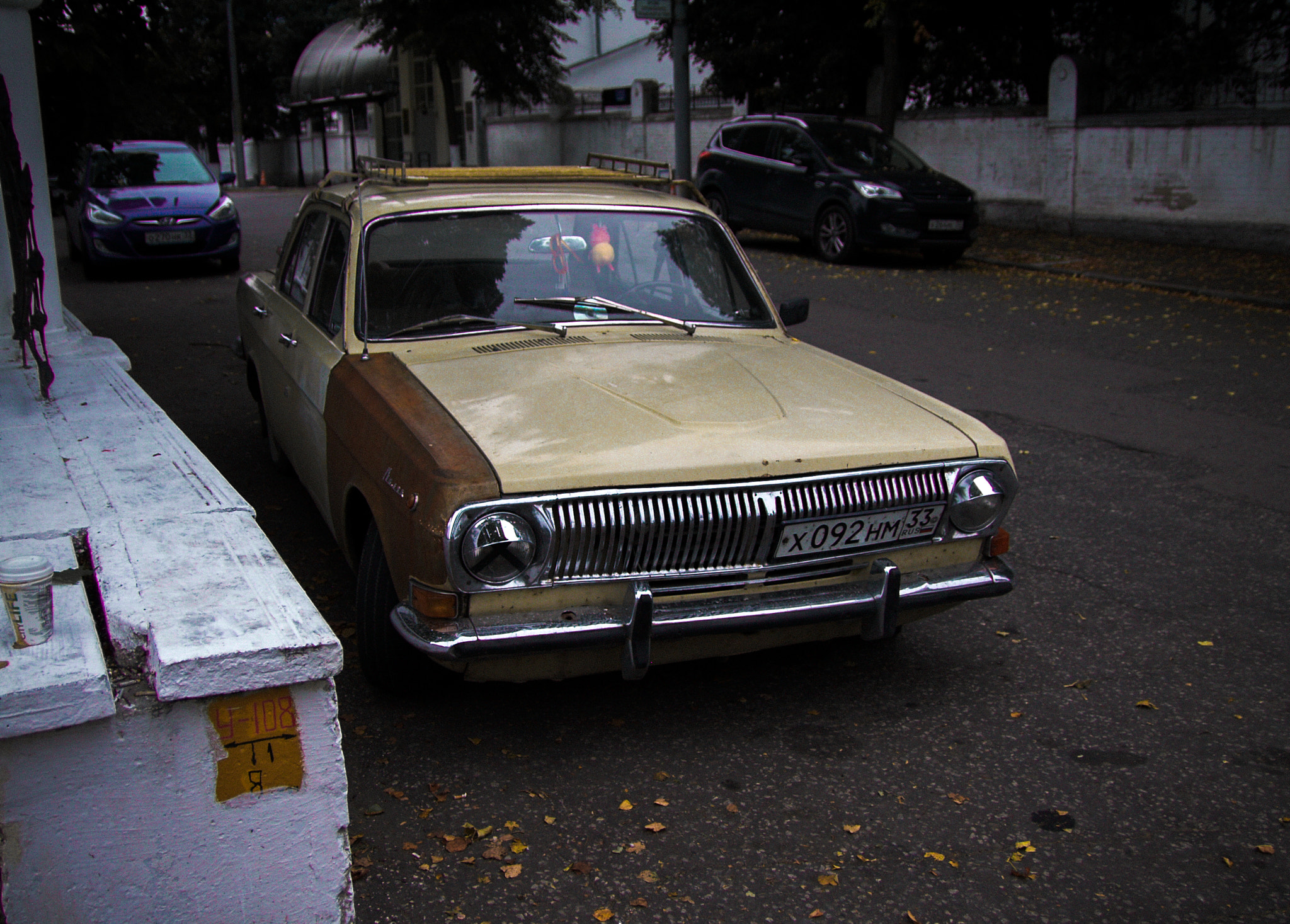 Olympus E-330 (EVOLT E-330) sample photo. Car photography
