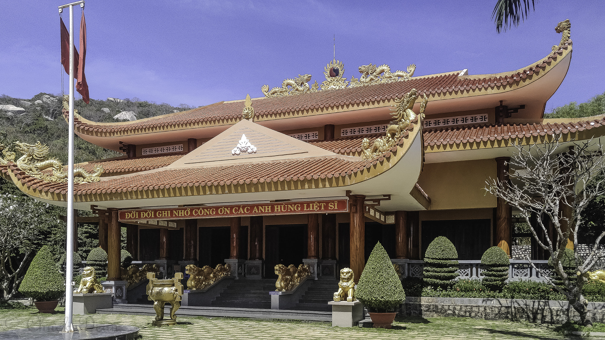 LG V10 sample photo. Pagoda photography