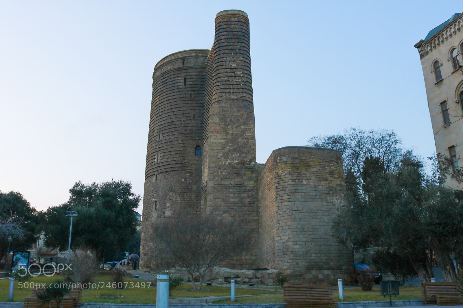 Canon EOS 750D (EOS Rebel T6i / EOS Kiss X8i) sample photo. Maiden tower photography