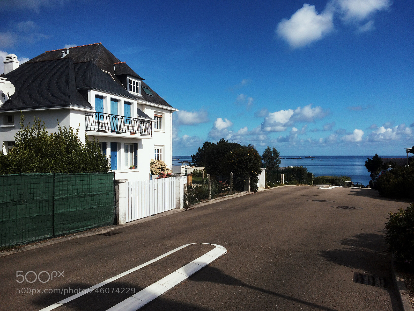 Apple iPhone 5s sample photo. France photography