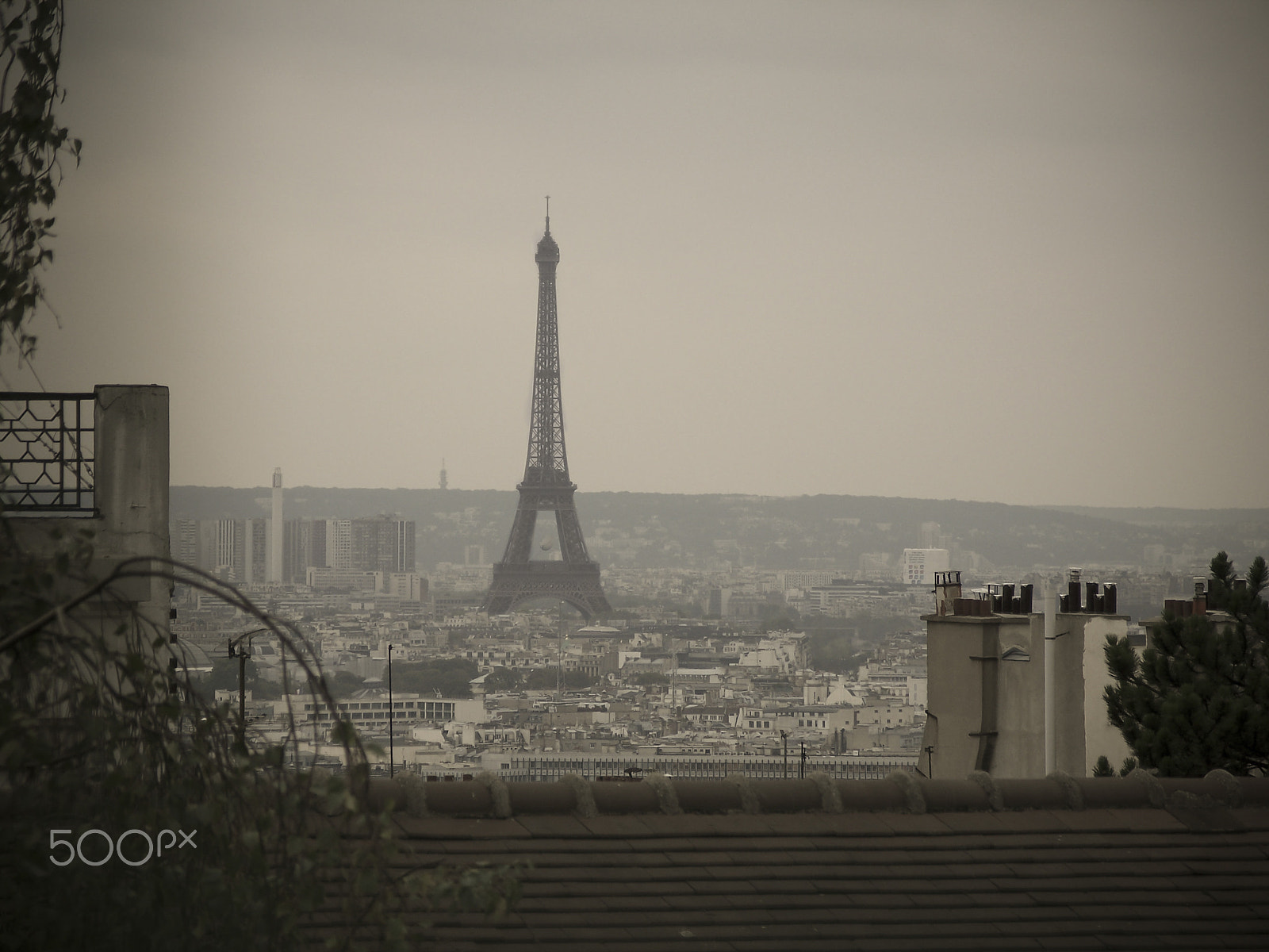 Kodak C875 ZOOM DIGITAL CAMERA sample photo. Eiffel tower photography