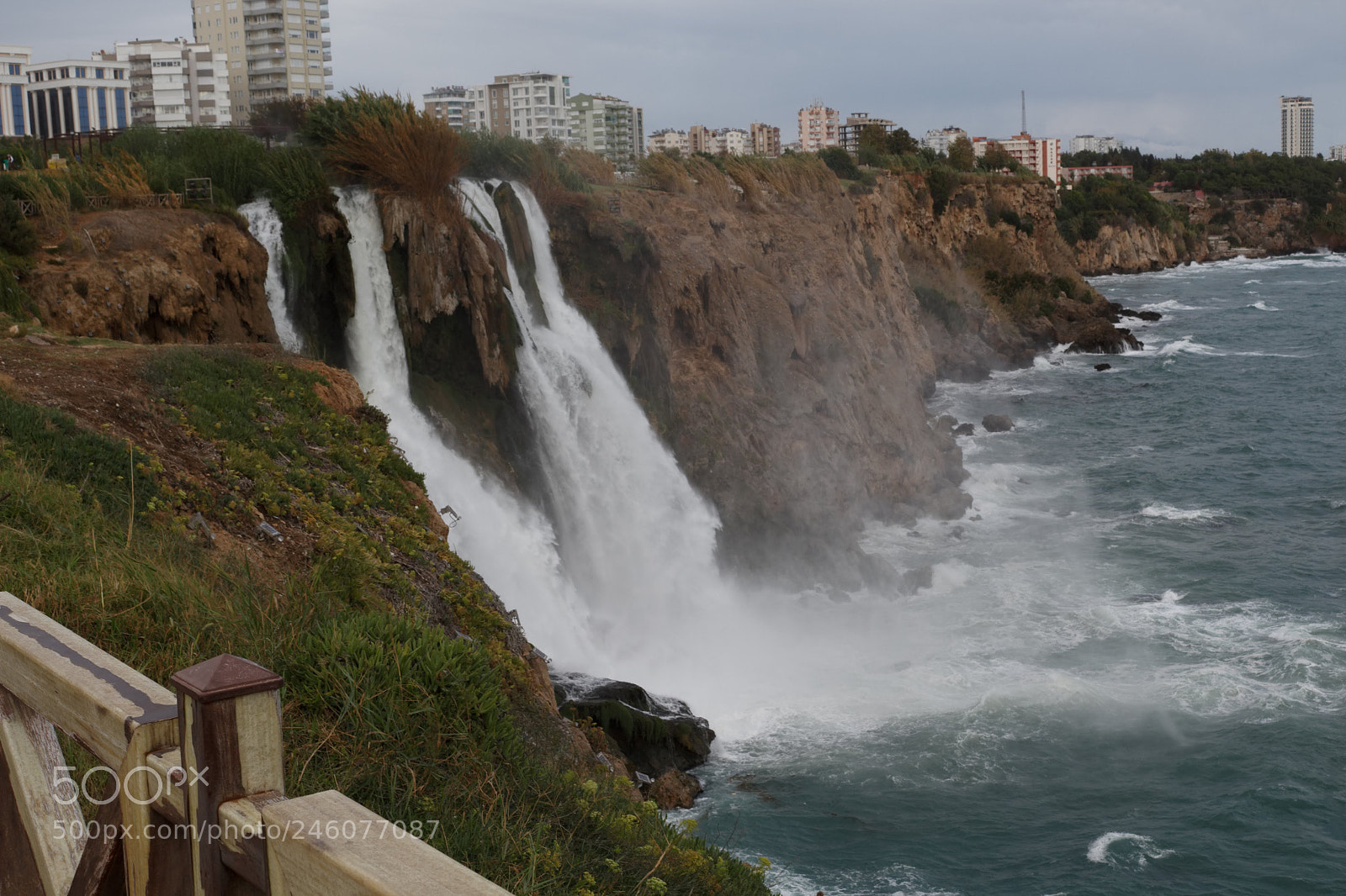 Canon EOS 700D (EOS Rebel T5i / EOS Kiss X7i) sample photo. Waterfall photography