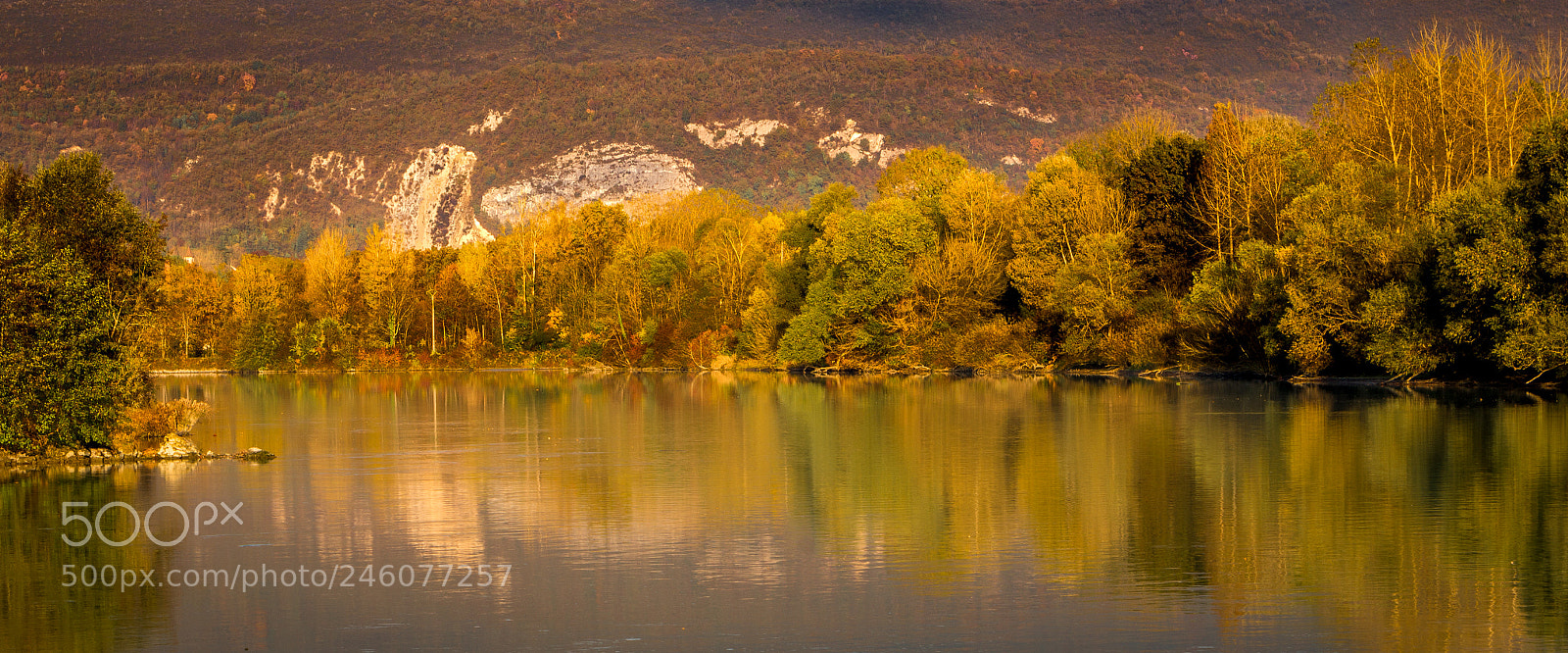 Canon EOS 650D (EOS Rebel T4i / EOS Kiss X6i) sample photo. Reflets d'automne sur le photography