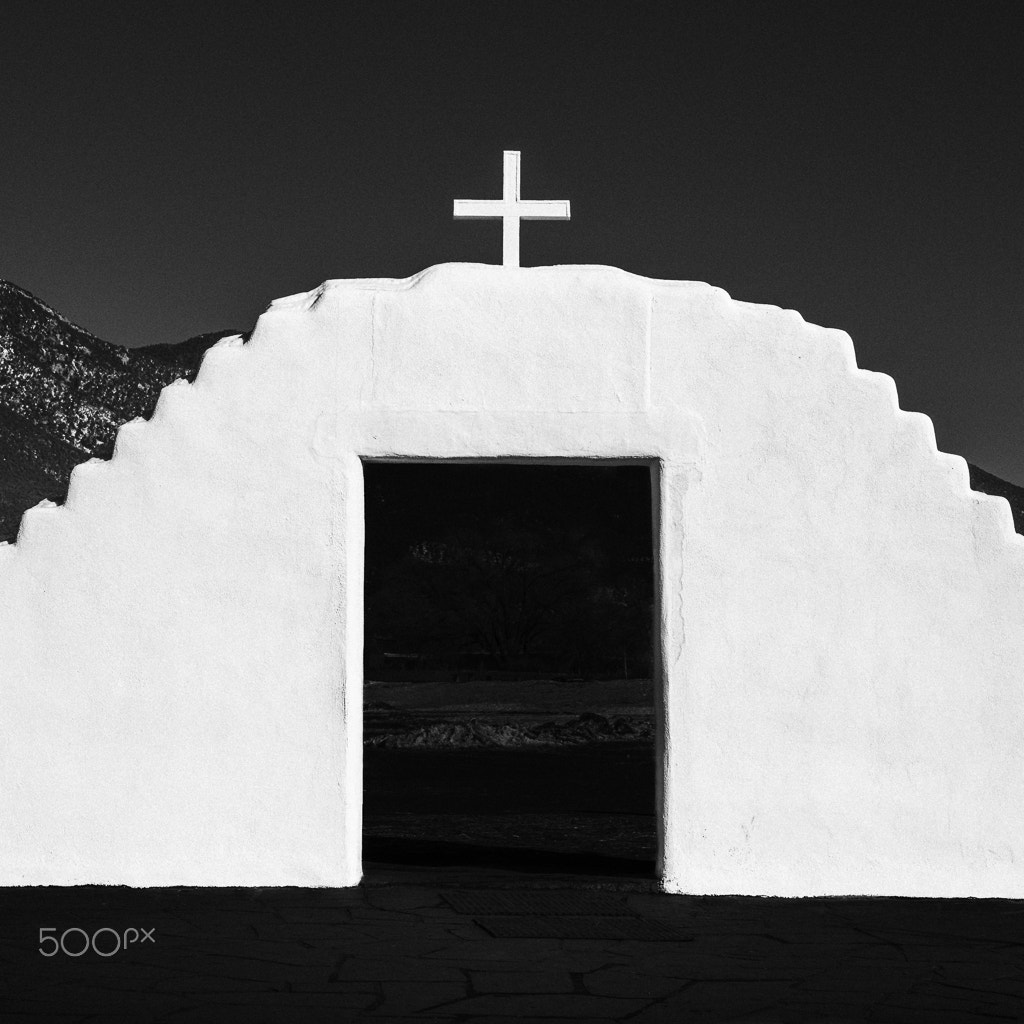 Hasselblad H5D sample photo. Taos pueblo no. 8 photography