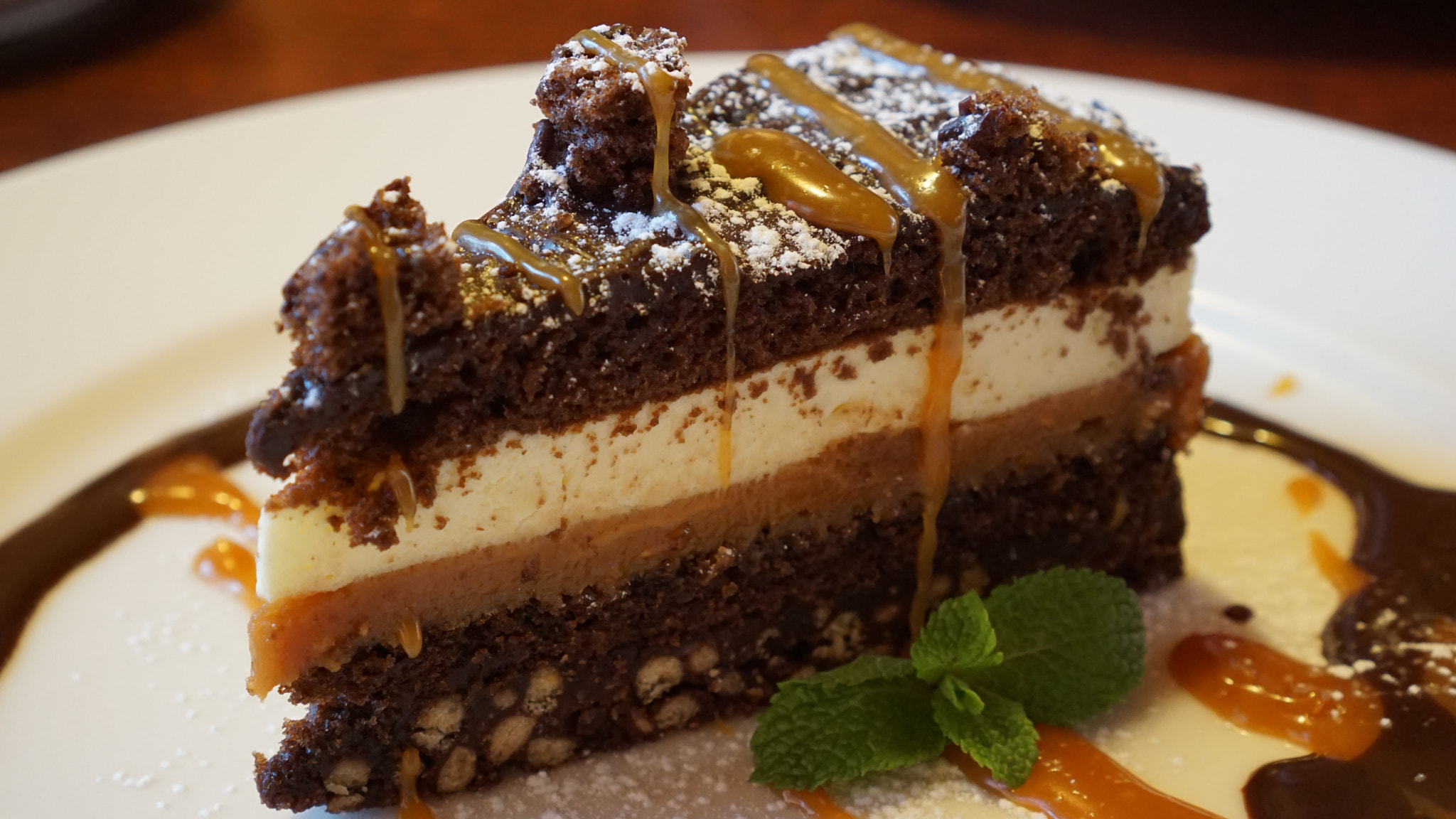 Sony a6000 + Sony E 35mm F1.8 OSS sample photo. Chocolate nougat cake photography