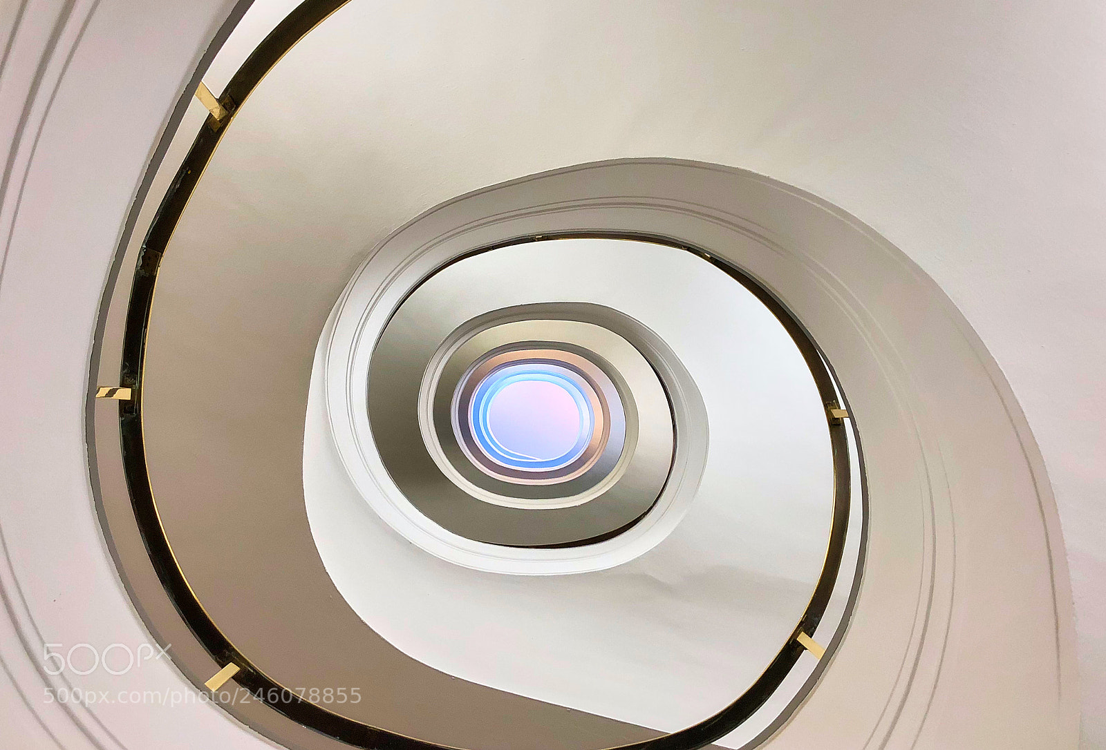Apple iPhone 8 sample photo. Stairway to heaven photography