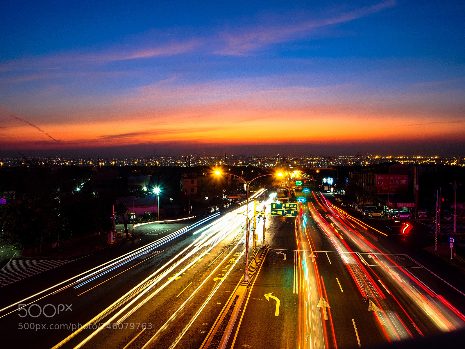 Olympus PEN E-PL6 sample photo. Evening photography