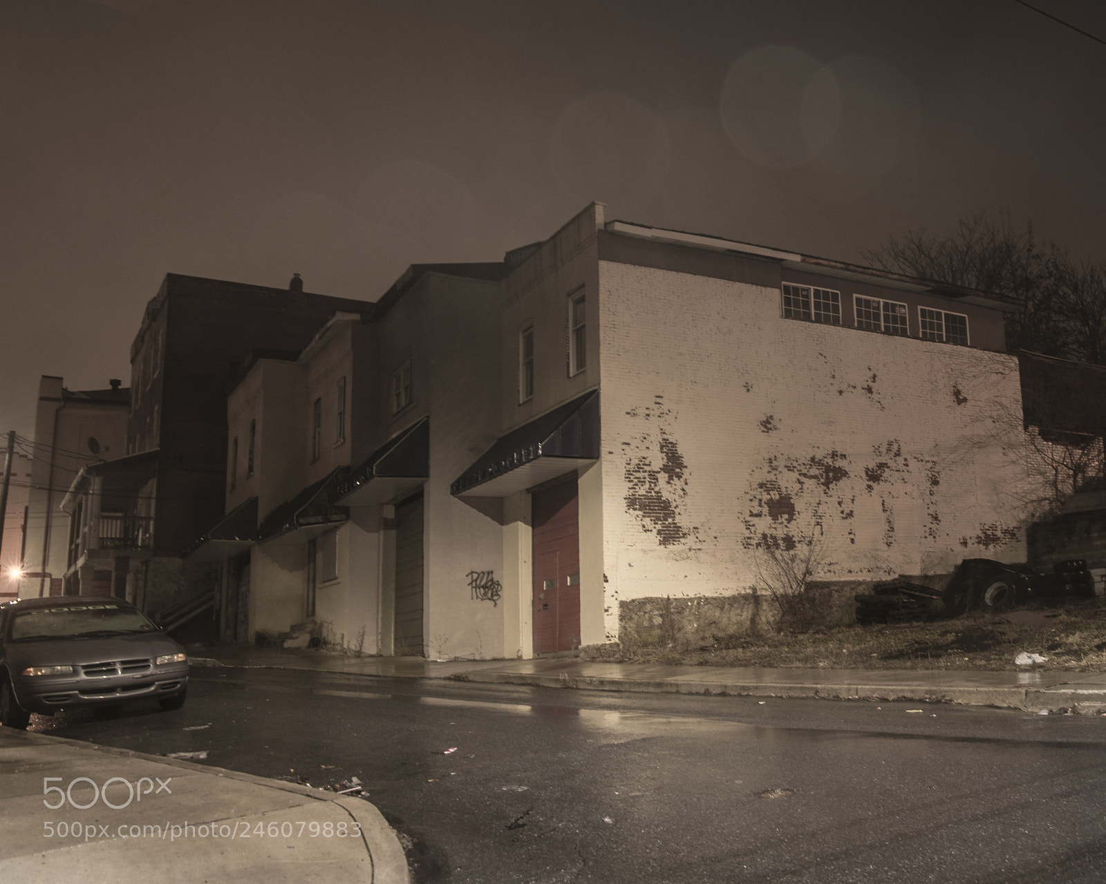 Nikon D7100 sample photo. Doorways and a dodge photography