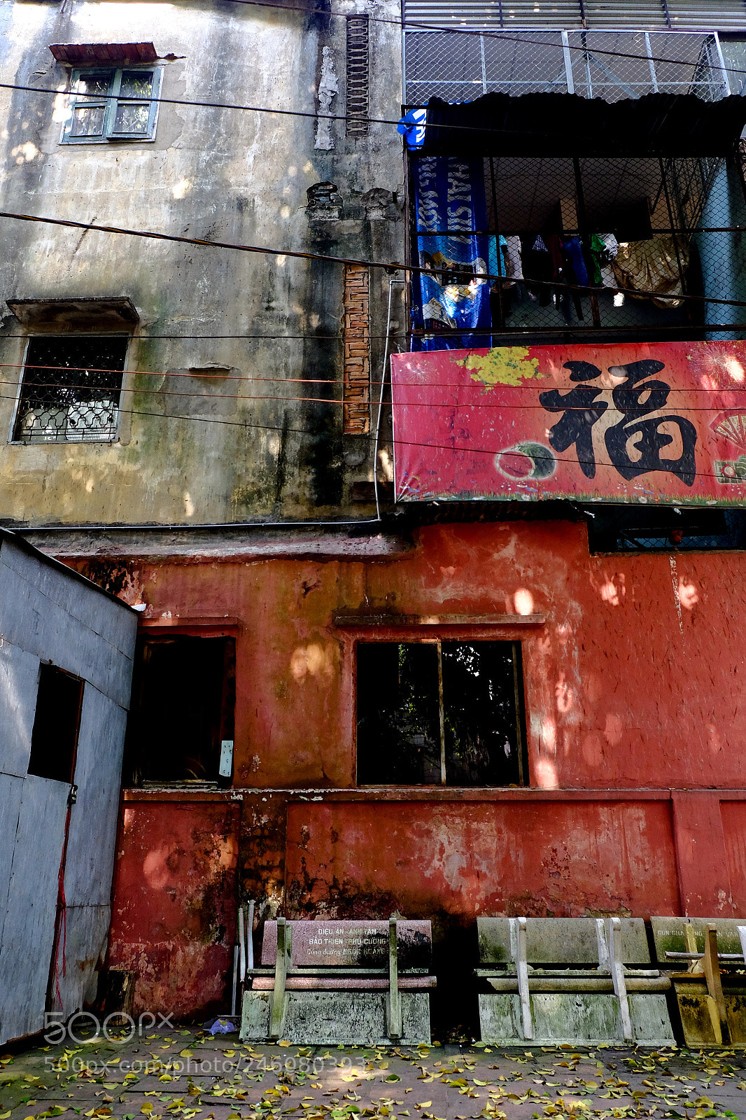Fujifilm X-T1 sample photo. Vietnam wall photography