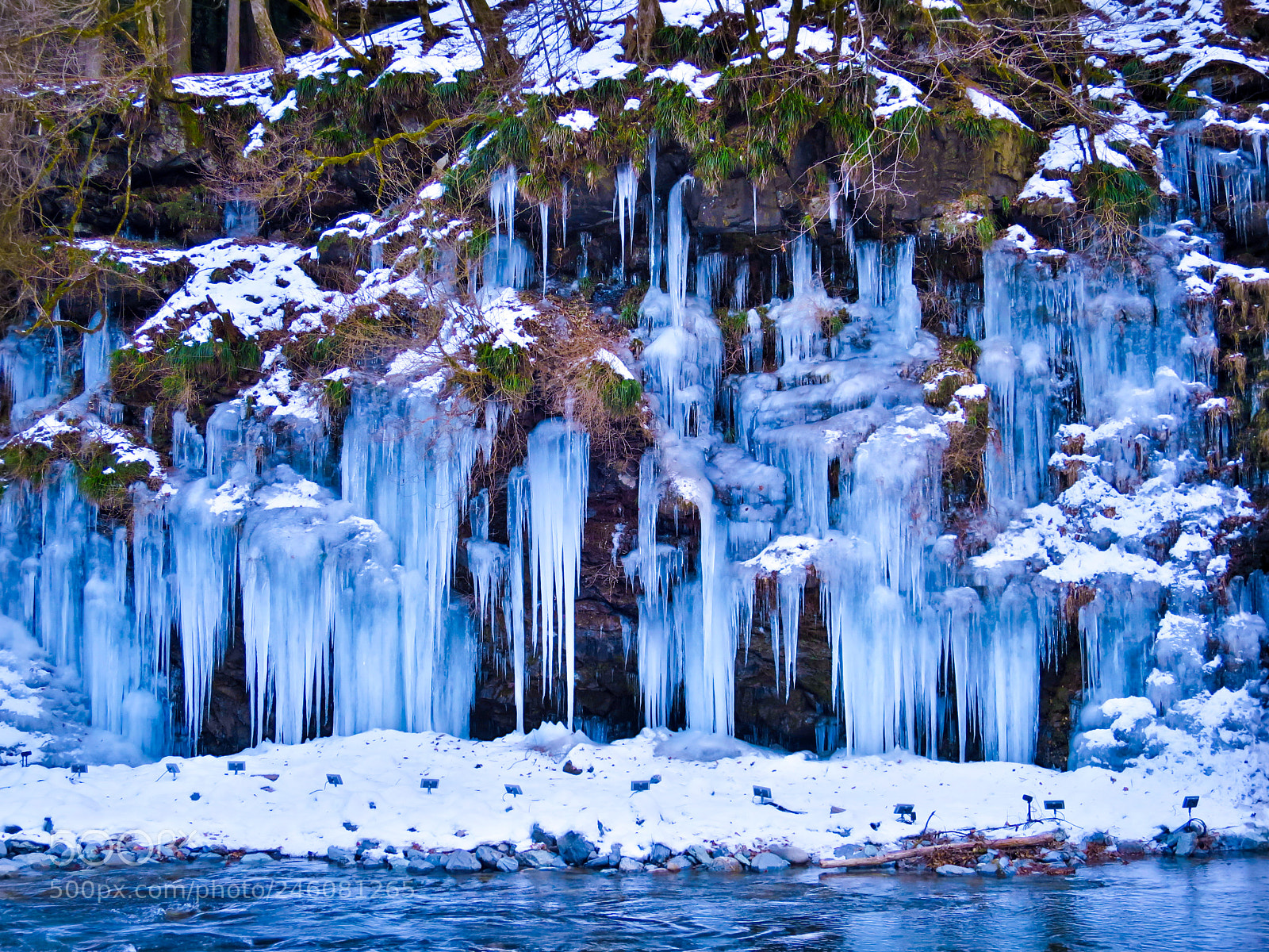 Canon PowerShot S120 sample photo. Misotsuchi icicle photography
