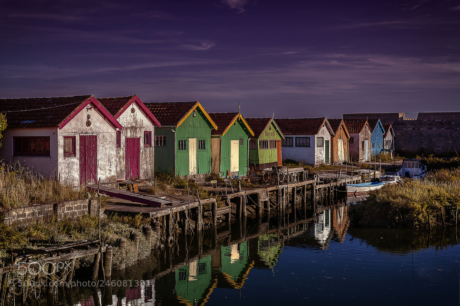 Canon EOS 700D (EOS Rebel T5i / EOS Kiss X7i) sample photo. Maisons sur eau photography
