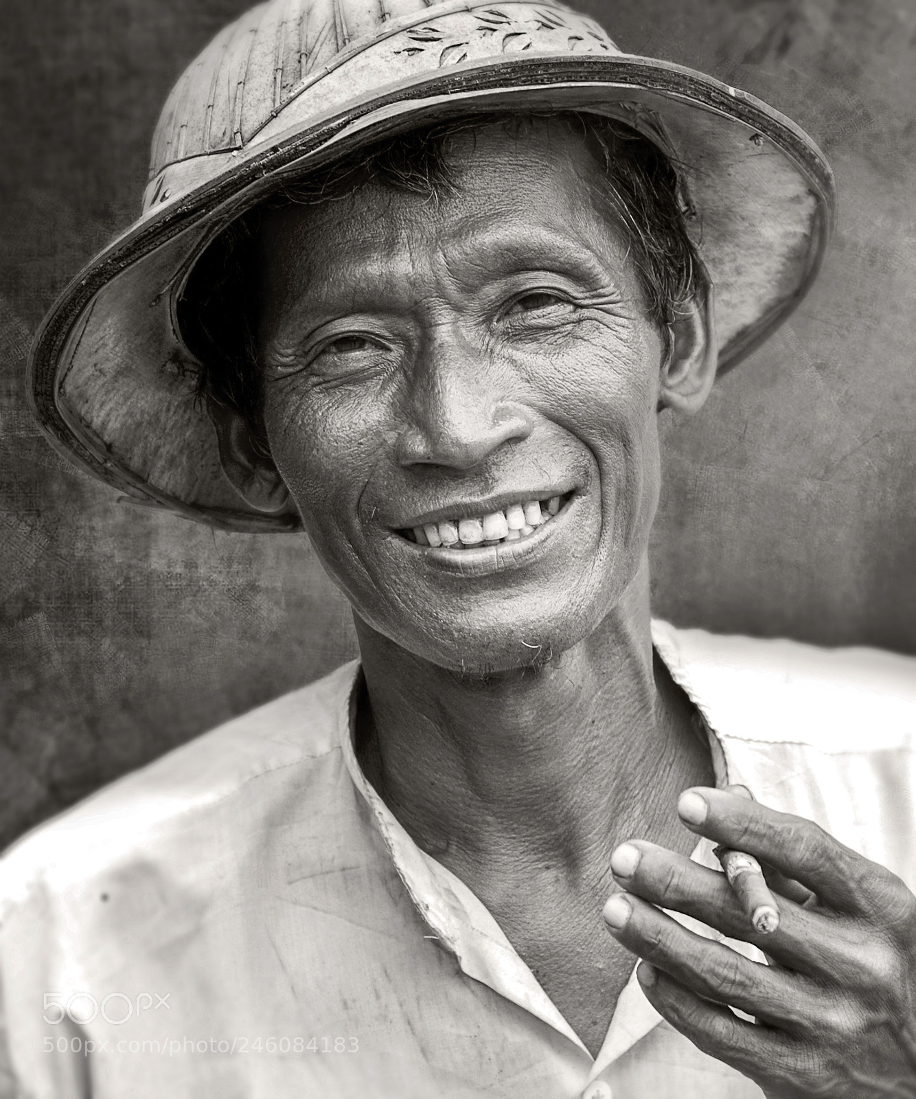 Nikon D200 sample photo. Burma cigar photography