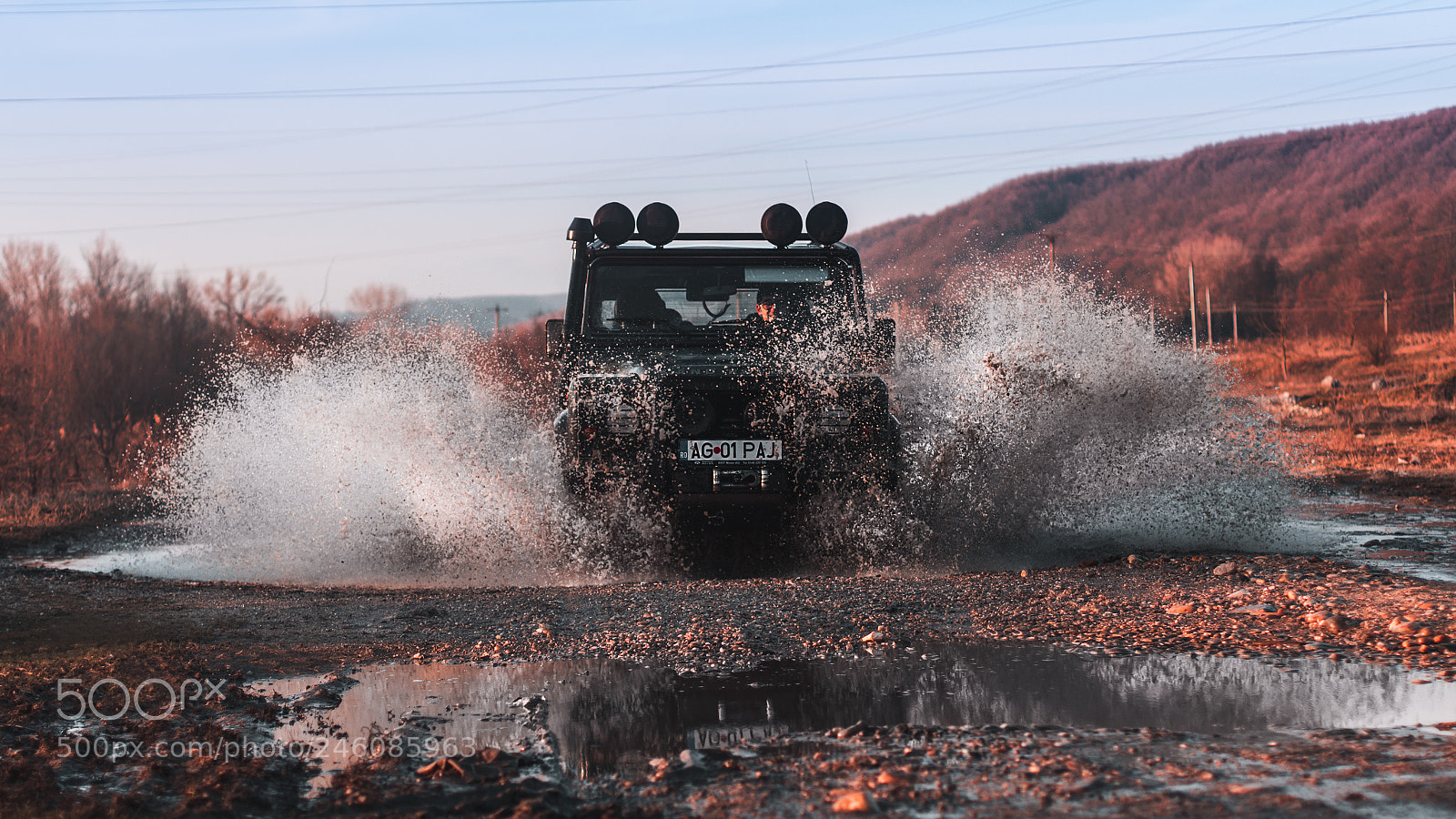 Canon EOS 100D (EOS Rebel SL1 / EOS Kiss X7) sample photo. Land rover defender photography