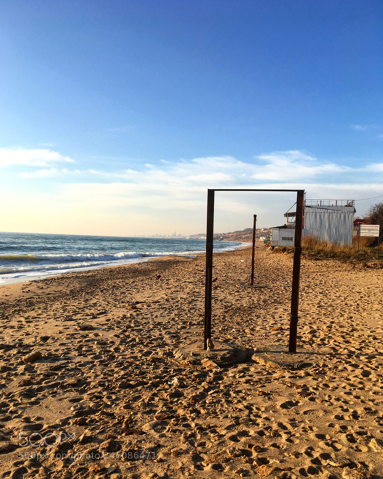 Apple iPhone SE sample photo. Sport on the beach photography
