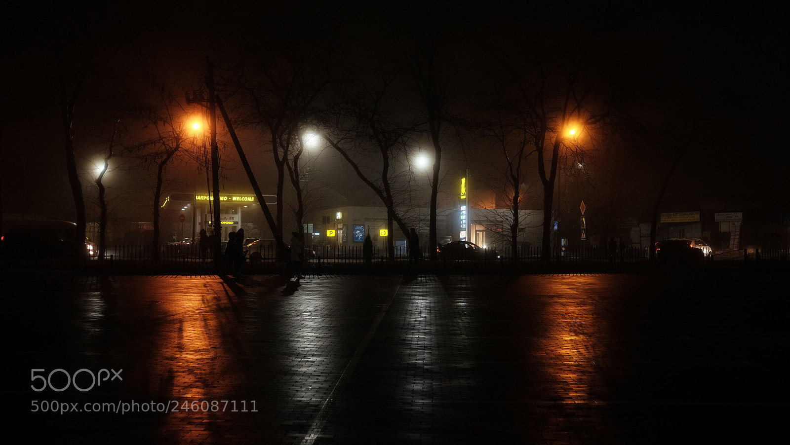 Fujifilm X100T sample photo. Night lights photography