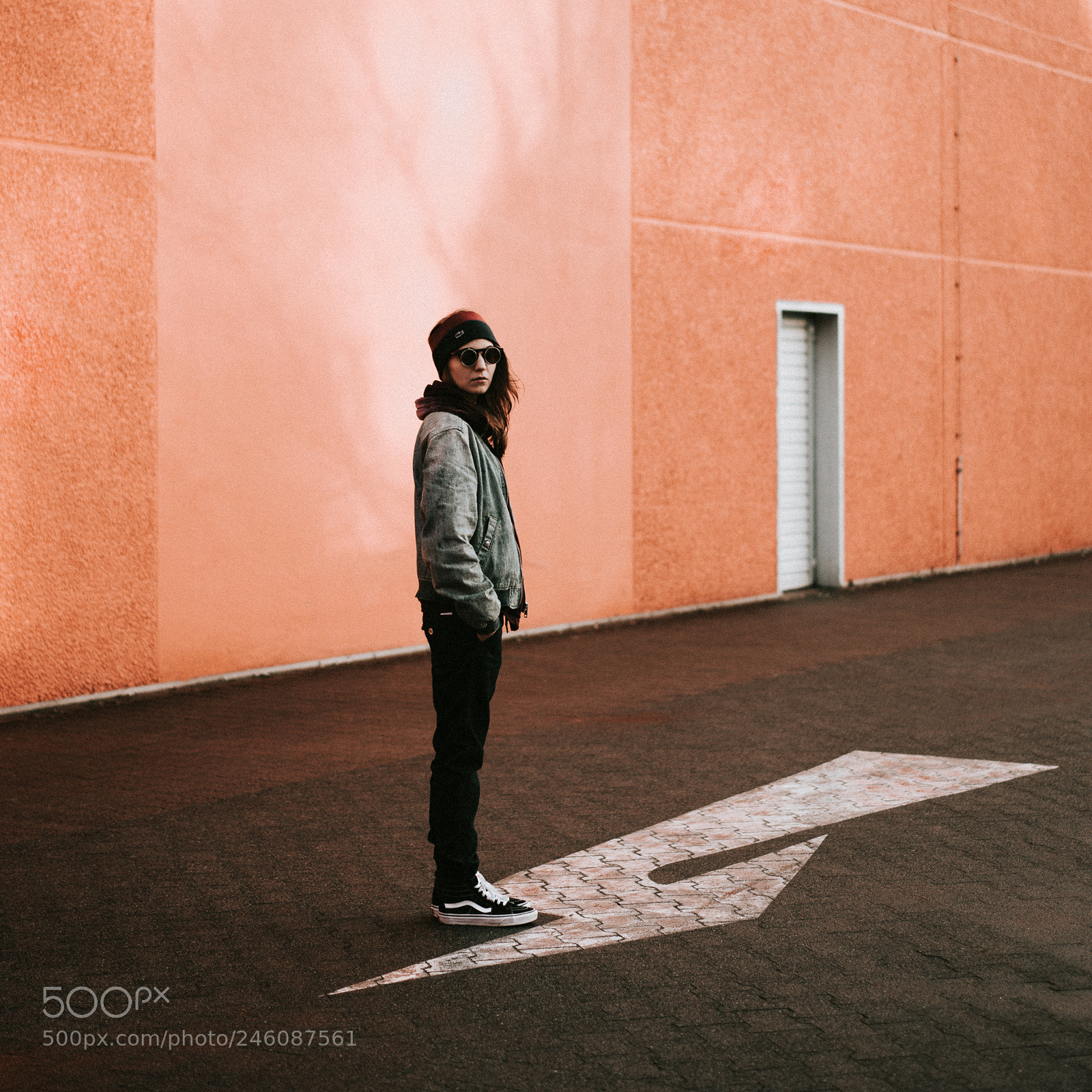 Sony a7R sample photo. Club orange photography