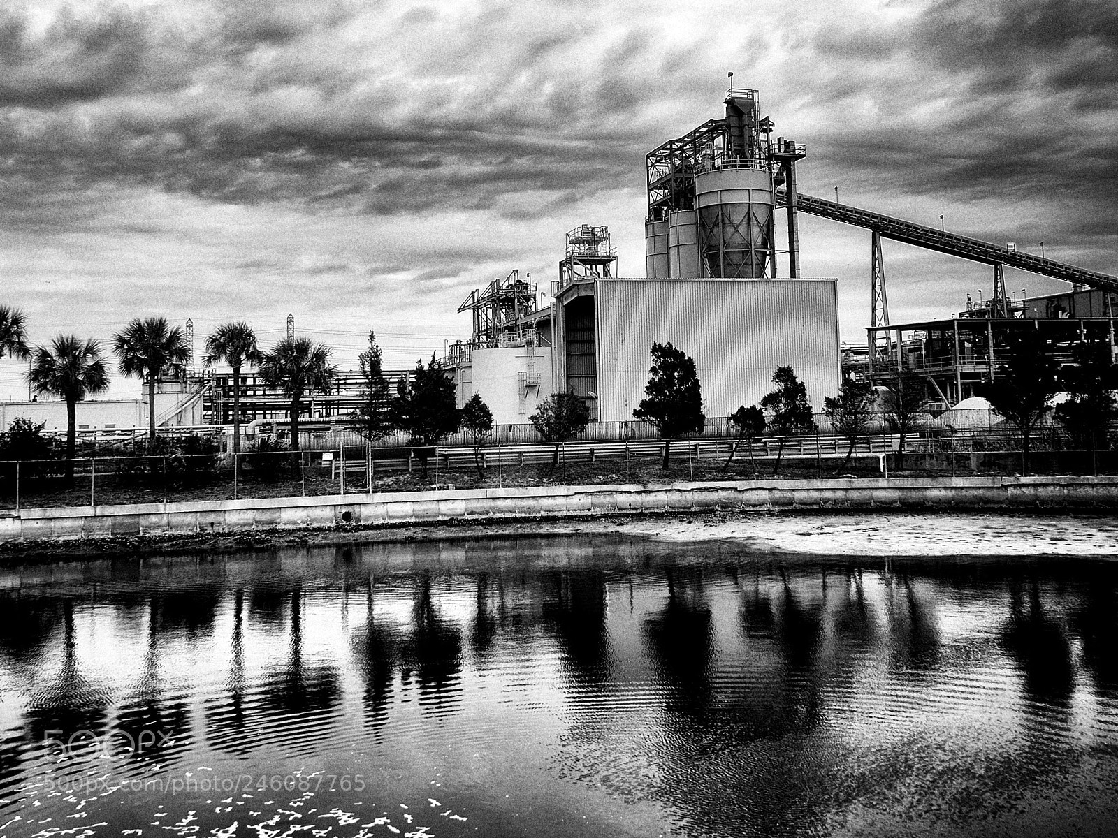 Fujifilm X-E2 sample photo. Reflections of progress photography