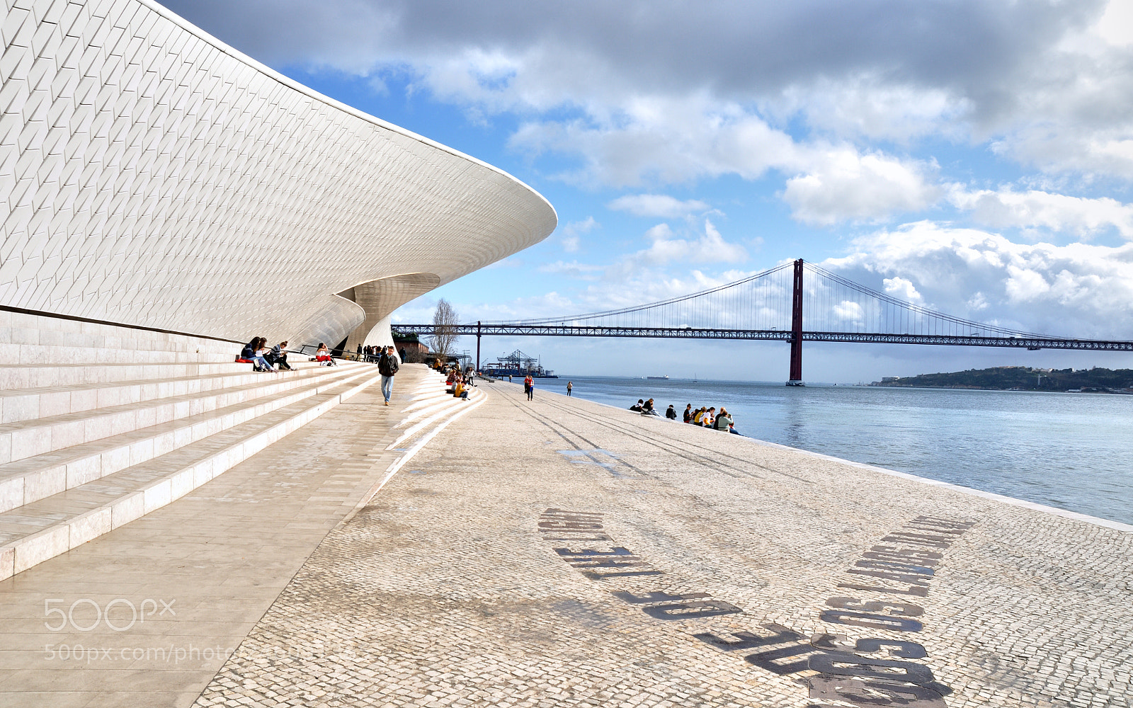 Nikon D5000 sample photo. Wave photography