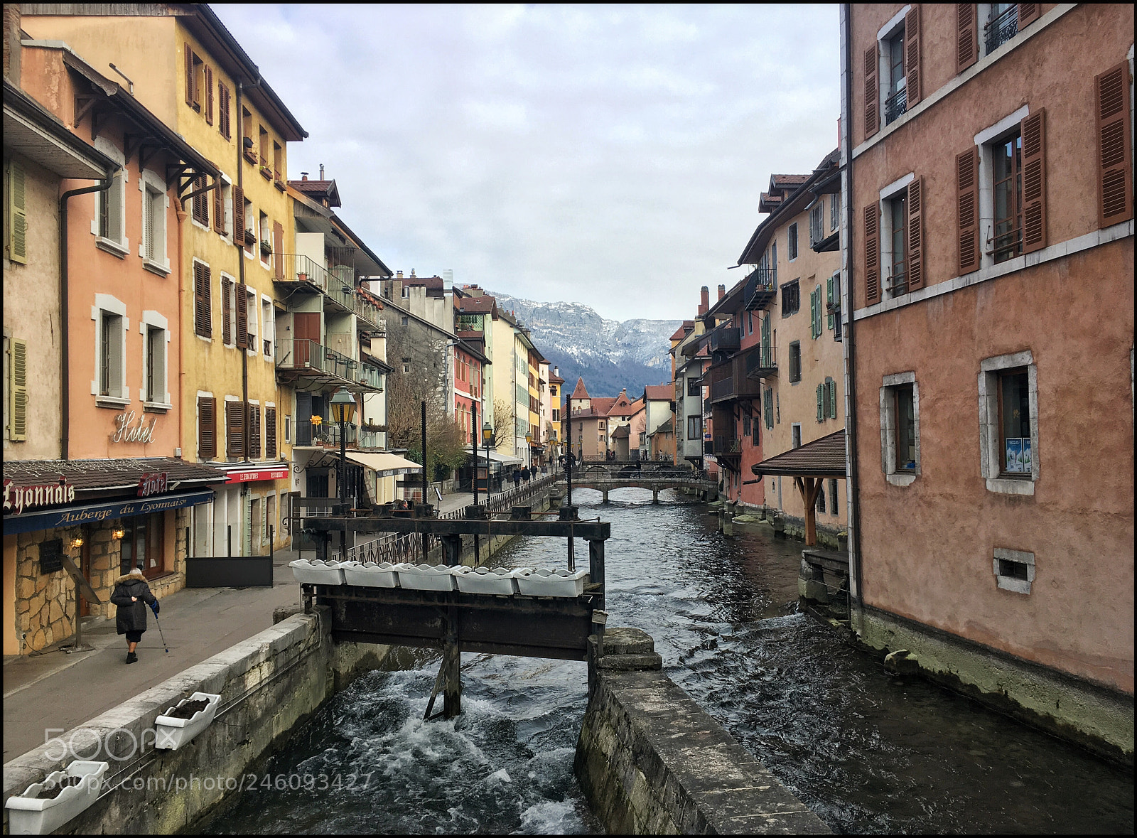 Apple iPhone SE sample photo. Annecy photography