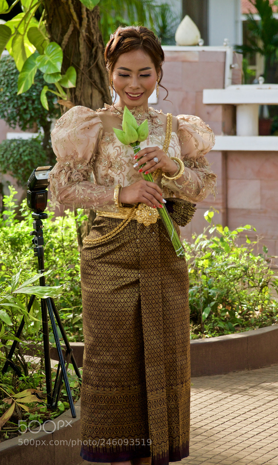 Sony a6300 sample photo. Cambodian bride photography