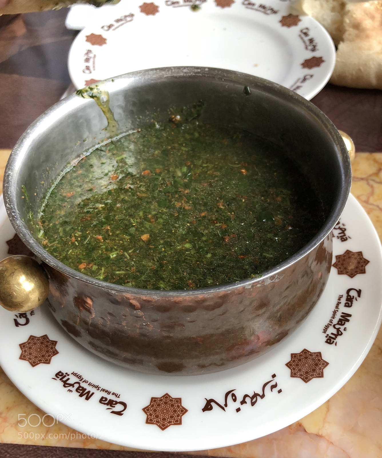 Apple iPhone 8 Plus sample photo. Egyptian food - mouloukhiya photography