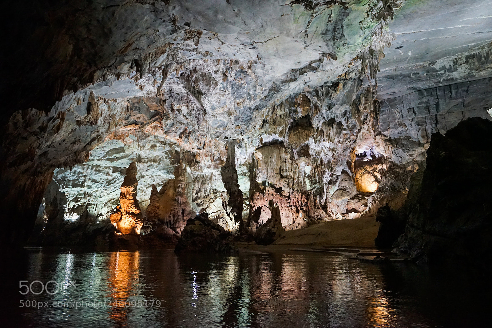 Sony a7 II sample photo. Cave photography