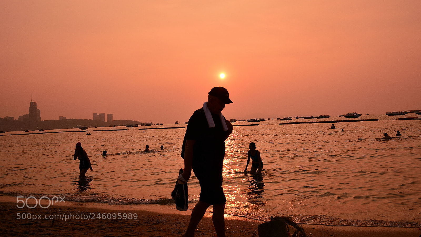 Nikon D7100 sample photo. The old man and photography