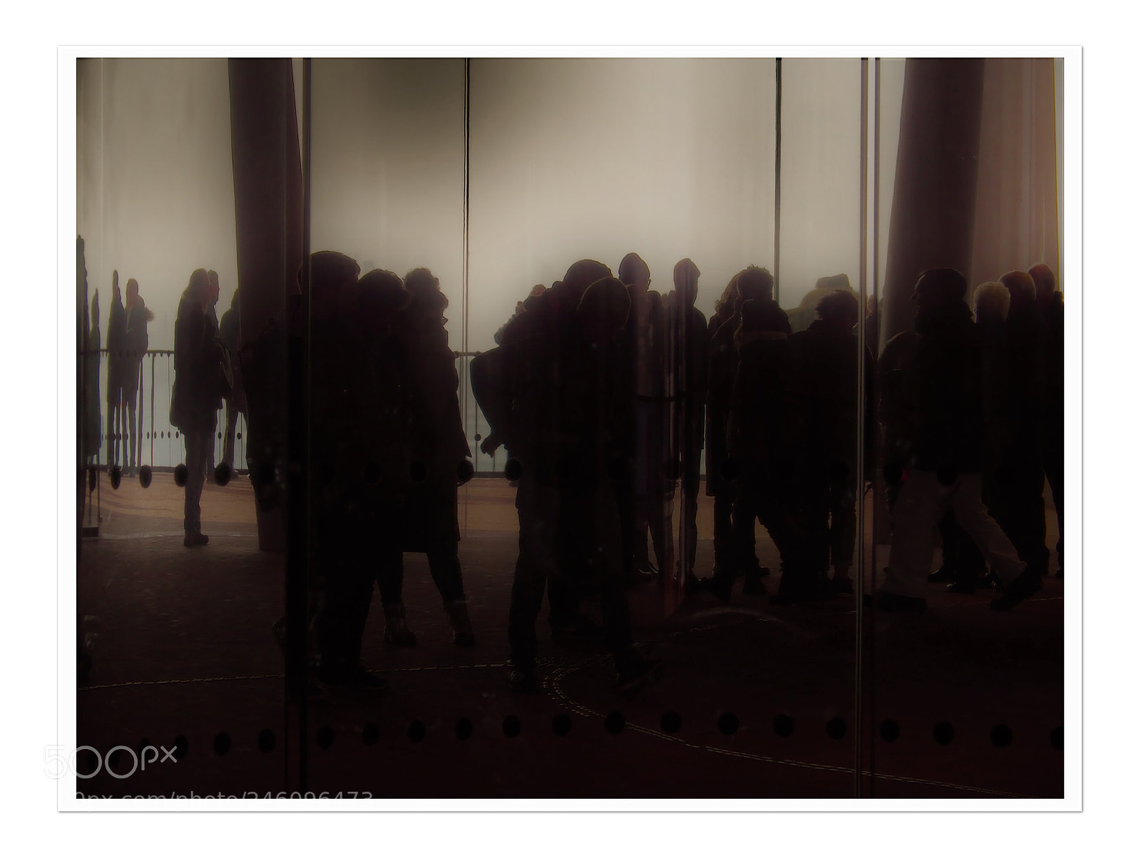Olympus OM-D E-M10 II sample photo. The visitors photography