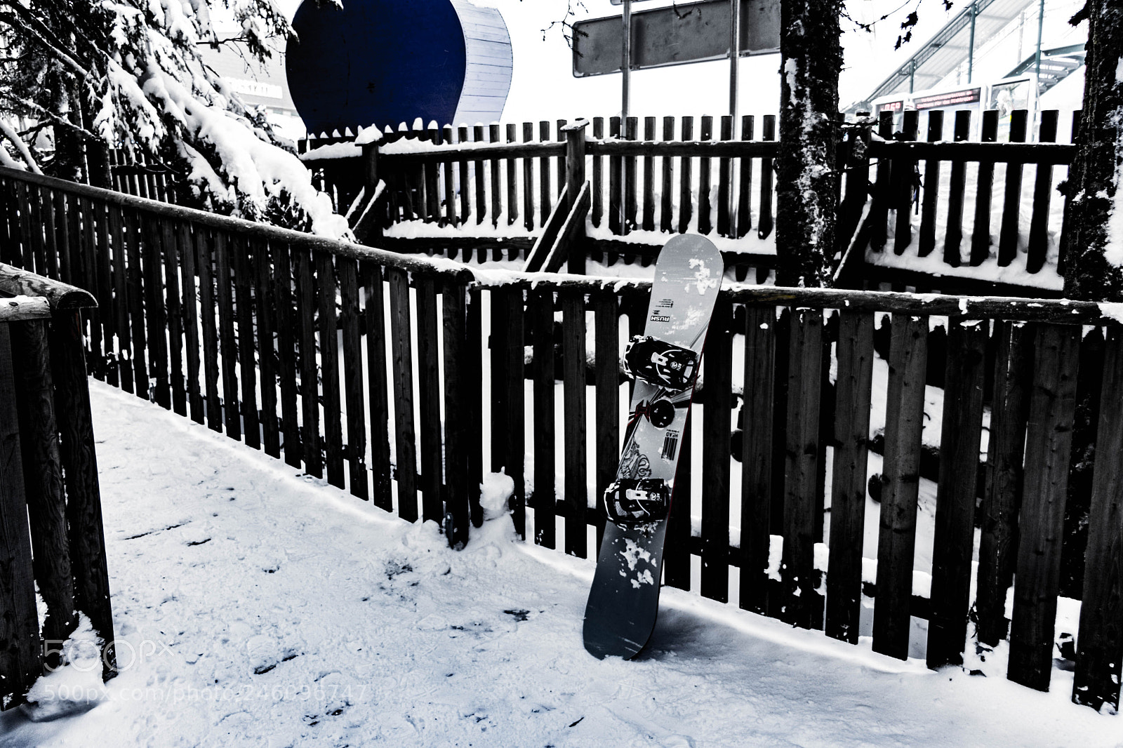 Canon EOS 77D (EOS 9000D / EOS 770D) sample photo. Snowboarding photography