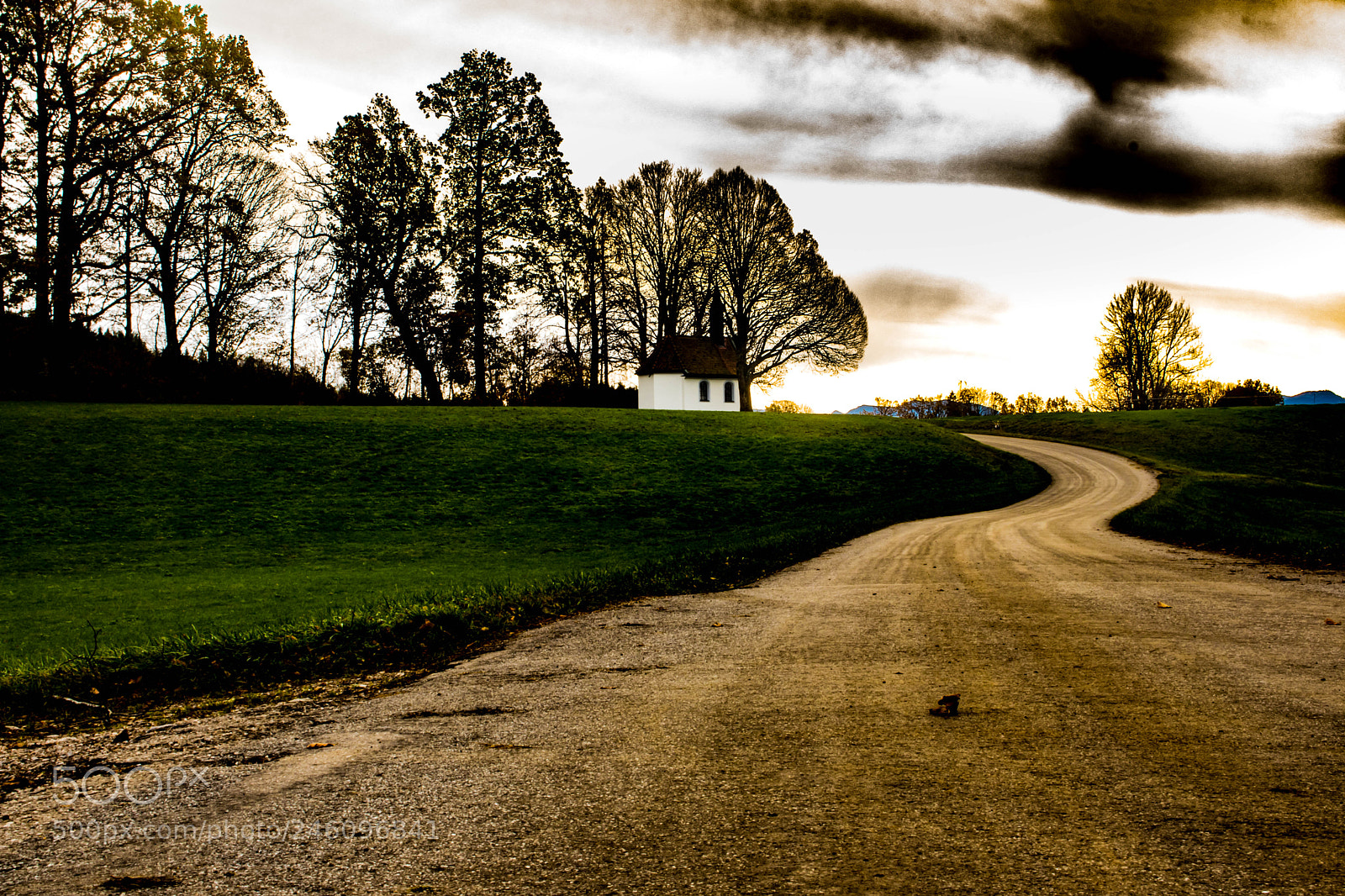 Canon EOS 77D (EOS 9000D / EOS 770D) sample photo. Road to heaven photography