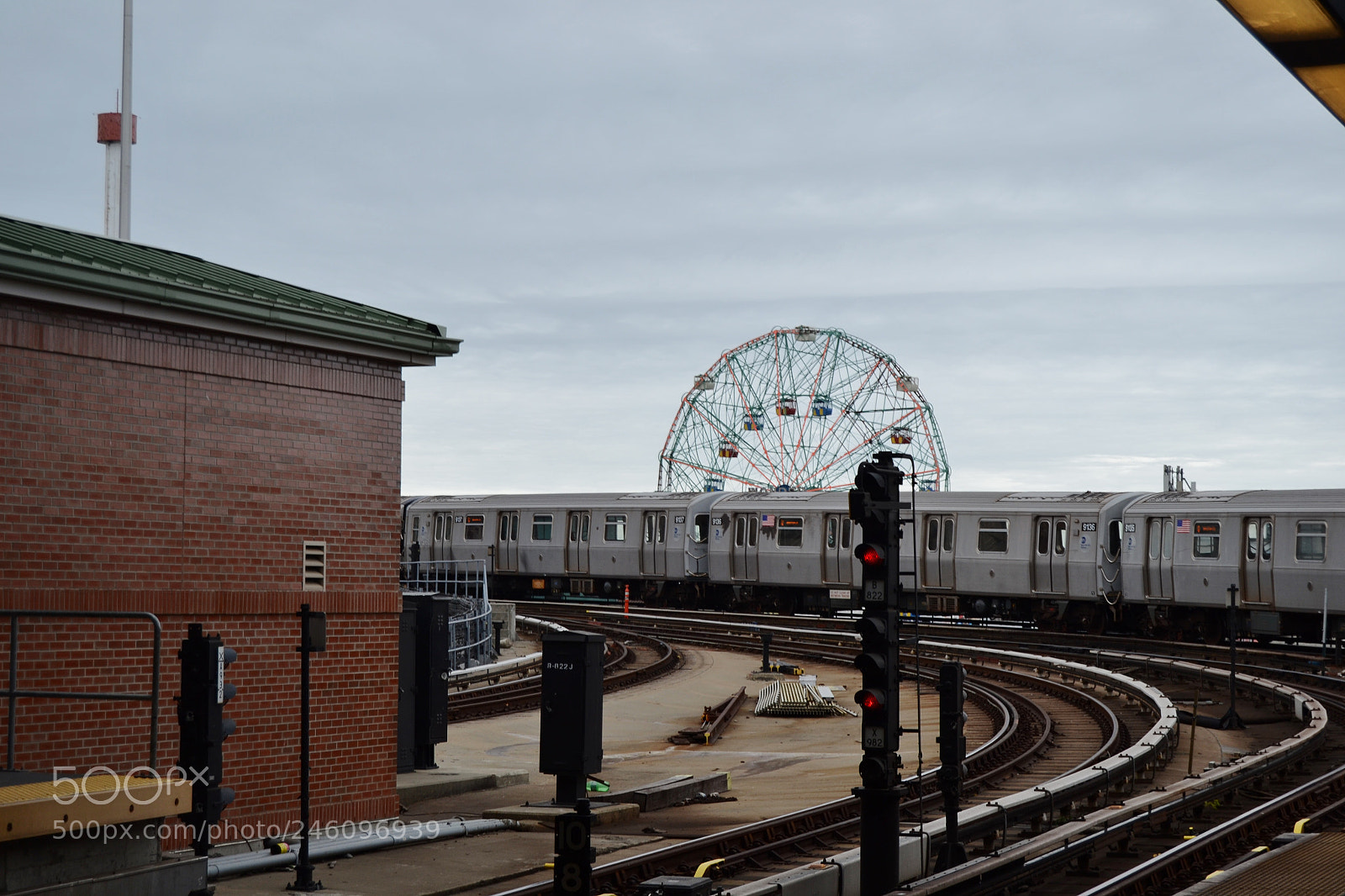 Nikon D3100 sample photo. Coney island photography