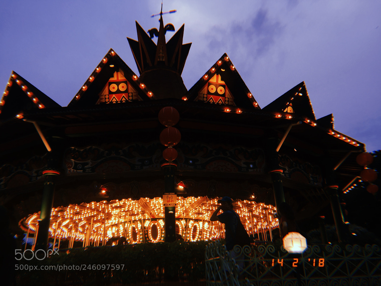 Apple iPhone sample photo. #explorejakarta #themepark #dufan photography
