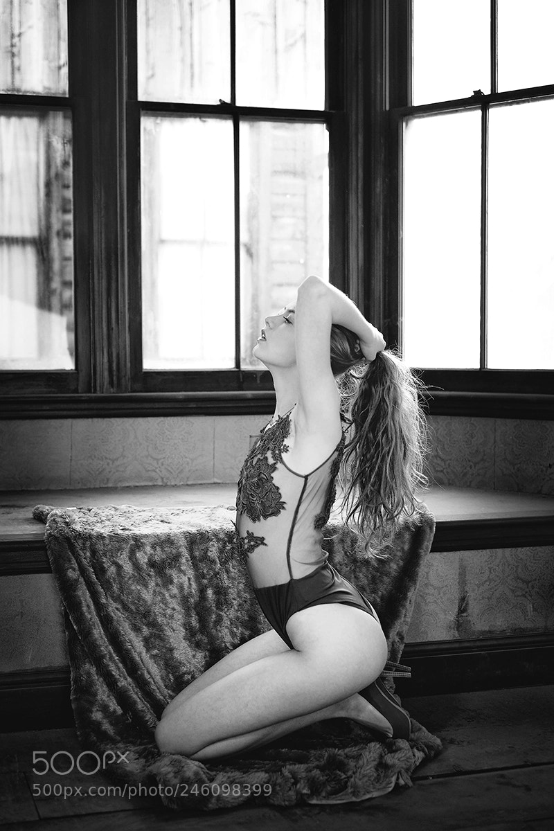 Fujifilm X-T1 sample photo. Jt hair pose web photography