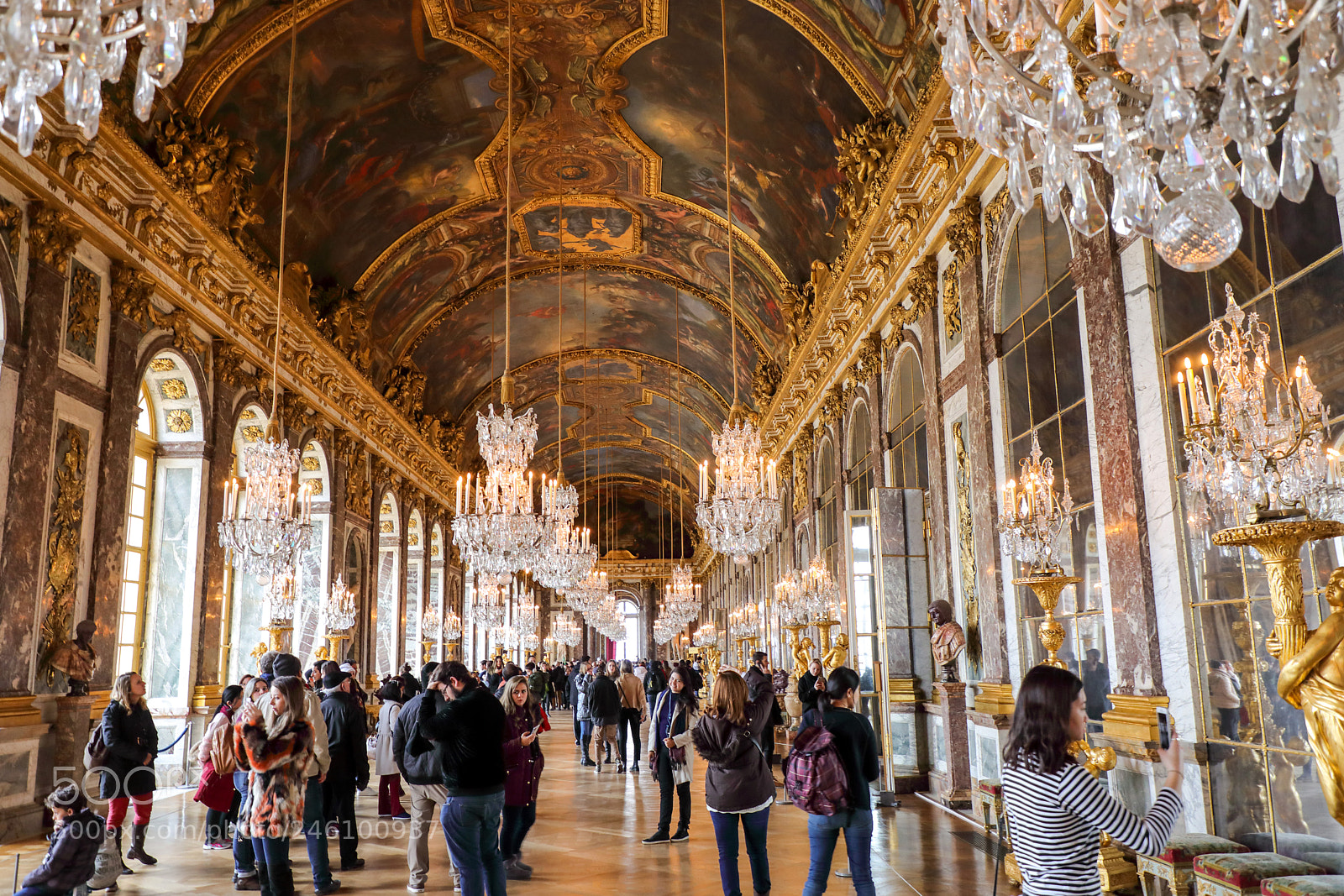 Canon EOS 5D Mark IV sample photo. Galerie des glaces hall photography