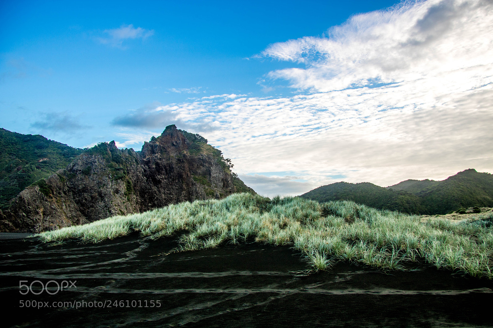 Canon EOS 750D (EOS Rebel T6i / EOS Kiss X8i) sample photo. Kare kare beach, new photography