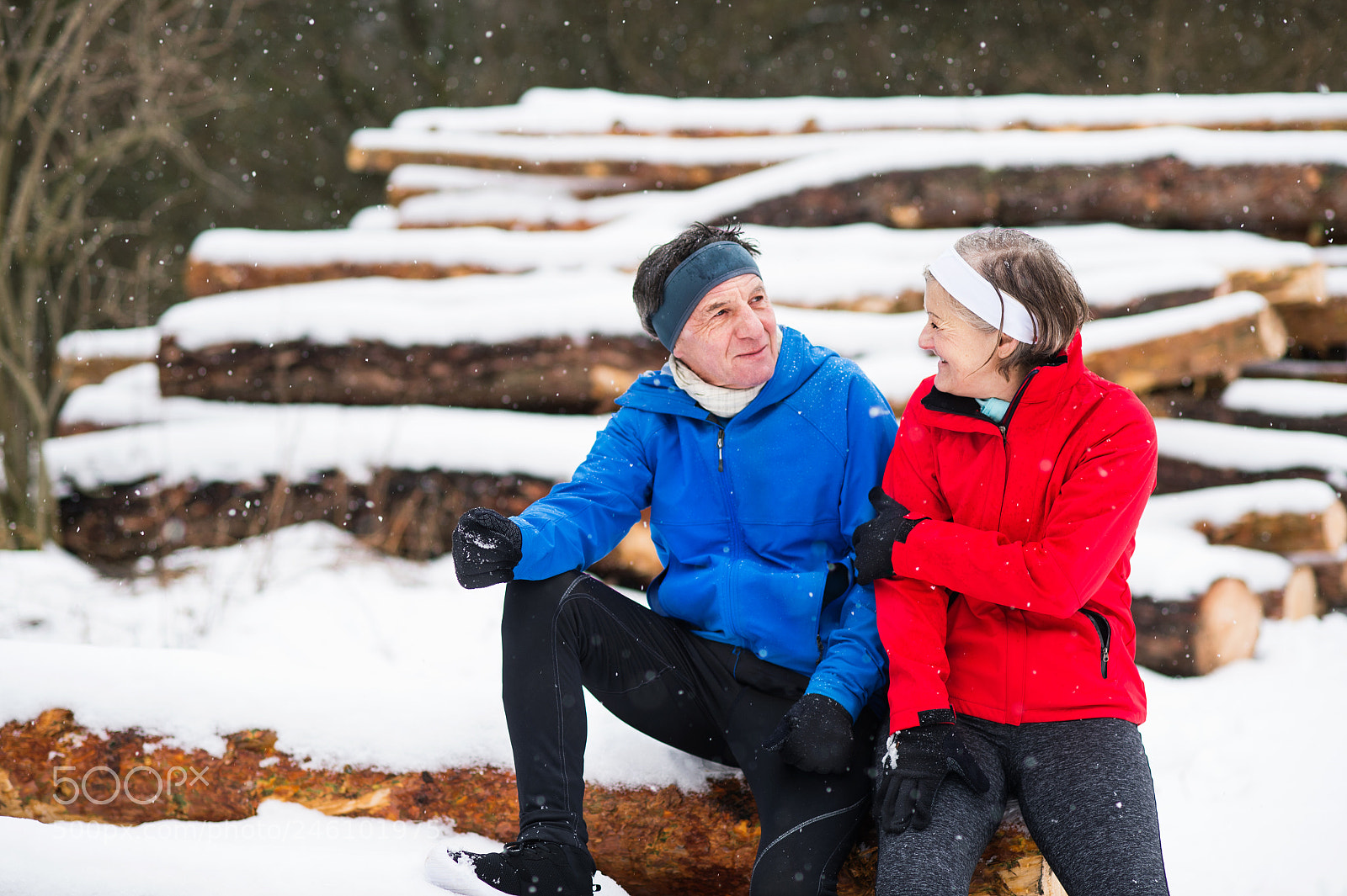 Nikon D4S sample photo. Senior couple jogging in photography