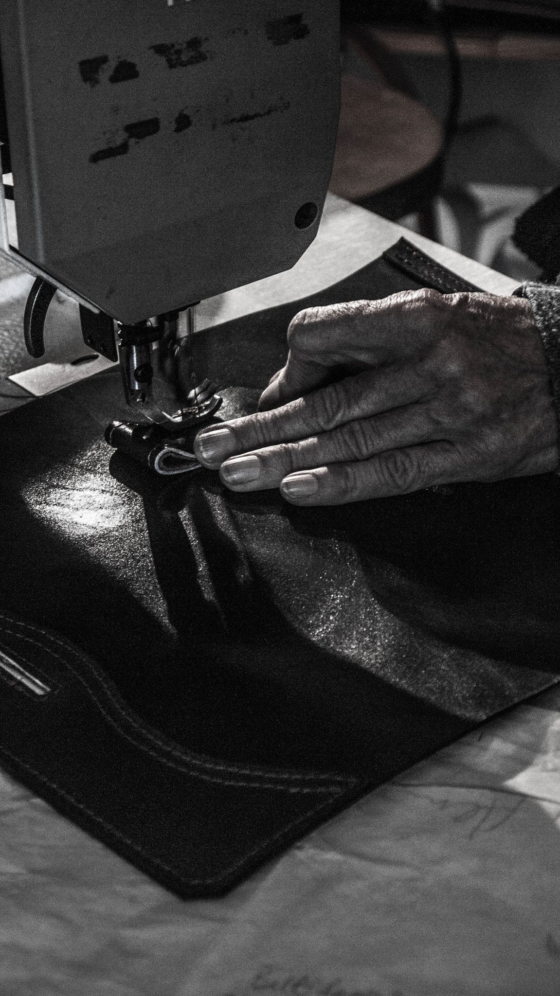 Panasonic Lumix DMC-GF2 sample photo. Leather photography
