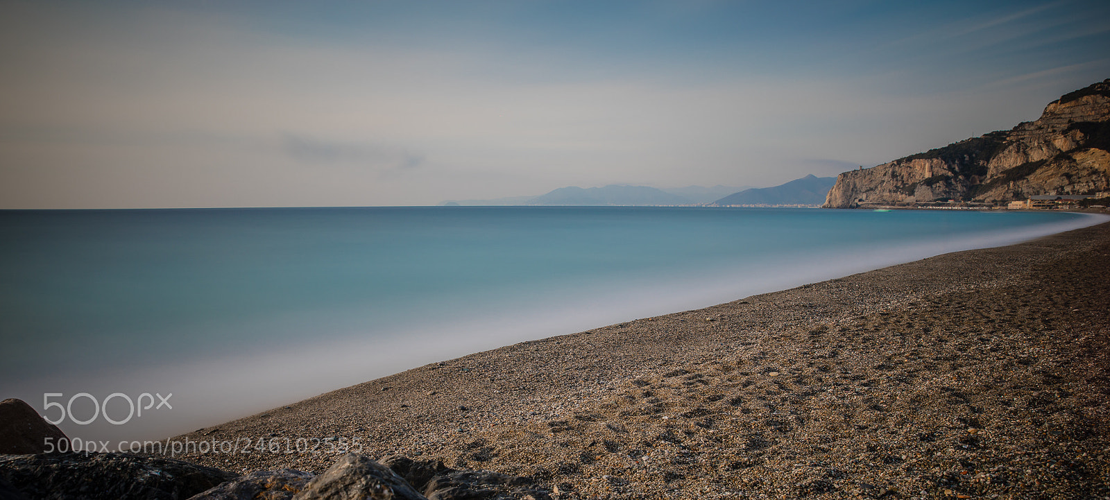 Canon EOS 5D Mark IV sample photo. Empty beach photography
