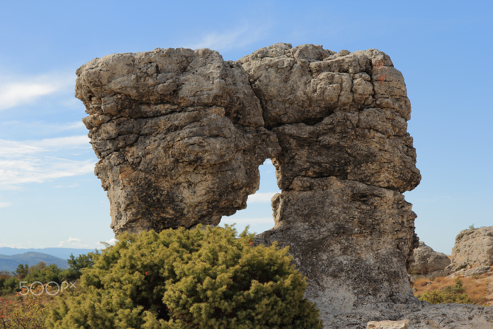 Canon EF-S 17-55mm F2.8 IS USM sample photo. Les mourres forcalquier provence photography